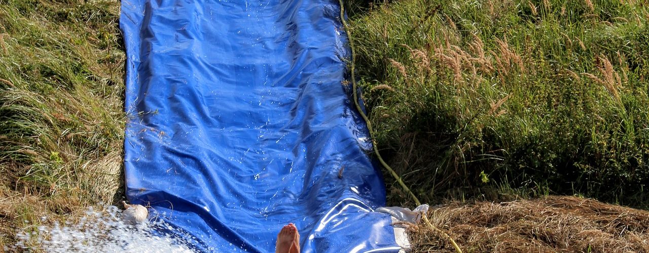 Waterglijmat: Wat zijn de beste waterglijbaan matten van 2025?